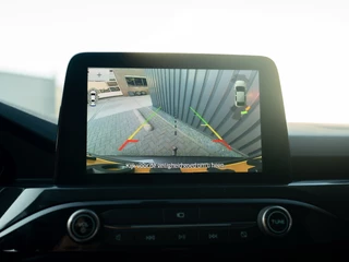 Ford Kuga – thumbnail 22