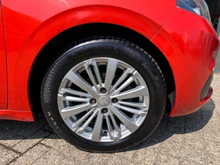 Peugeot 208 – thumbnail 9
