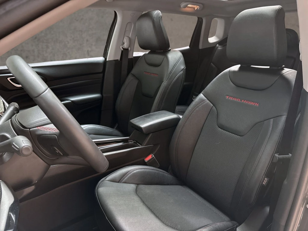 Jeep Compass – foto 12