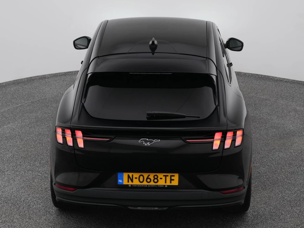 Ford Mustang Mach-E – foto 9