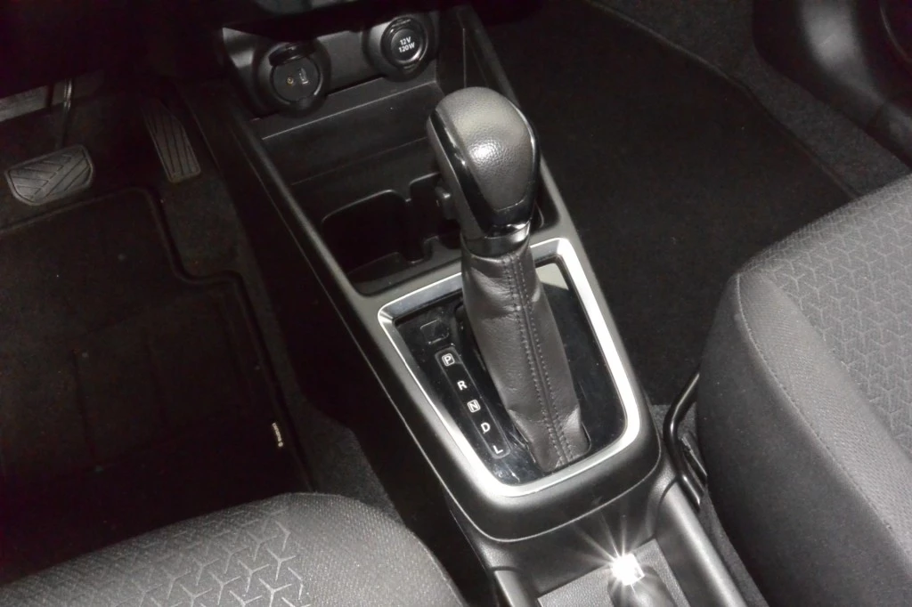 Suzuki Swift – foto 18