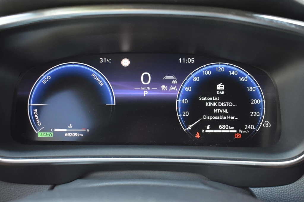Toyota Corolla Touring Sports – foto 13