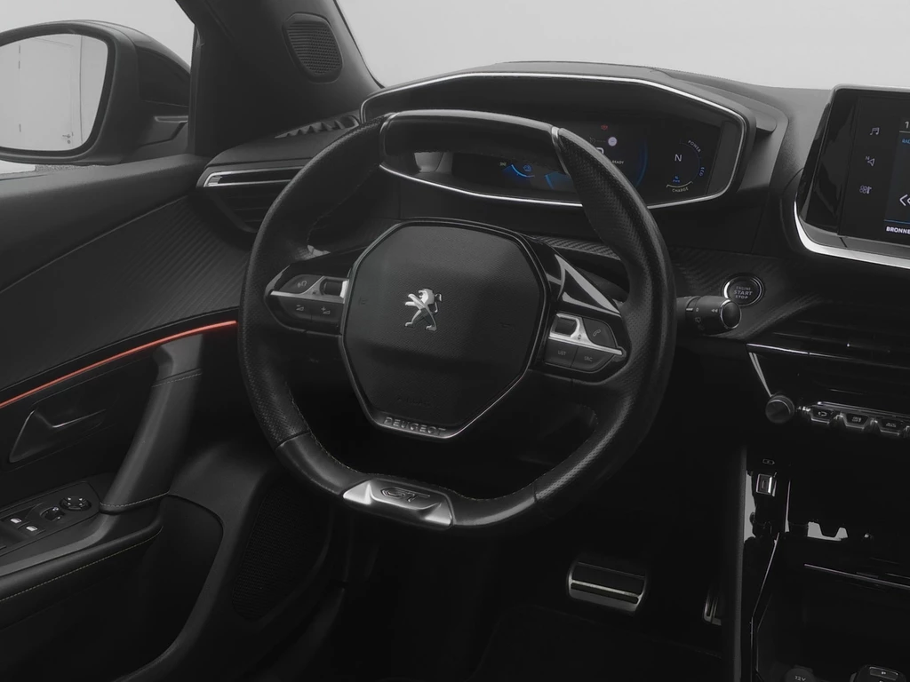 Peugeot e-2008 – foto 24