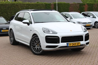 Porsche Cayenne – thumbnail 6