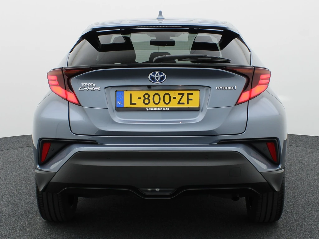 Toyota C-HR – foto 8