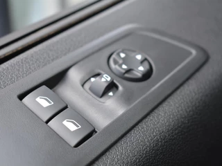 Opel Vivaro-e – thumbnail 39