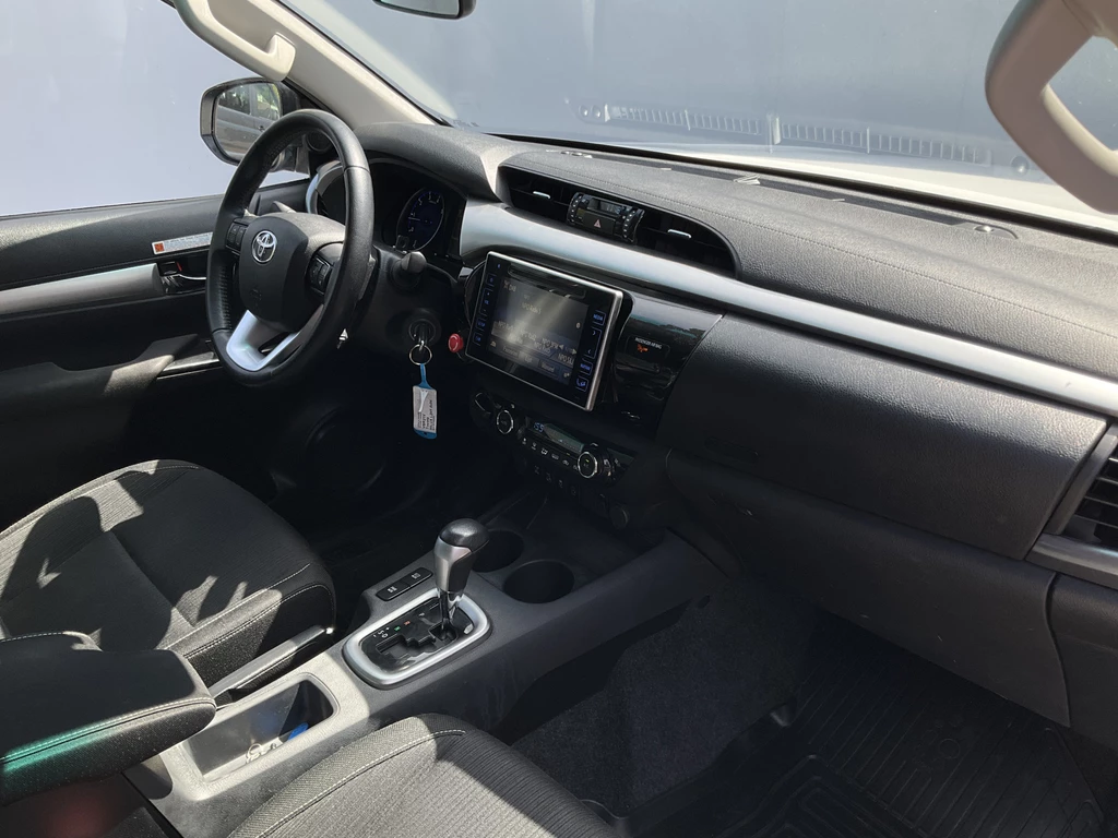 Toyota Hilux – foto 32