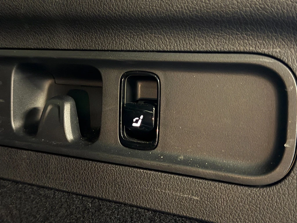 Mercedes-Benz GLC – foto 25