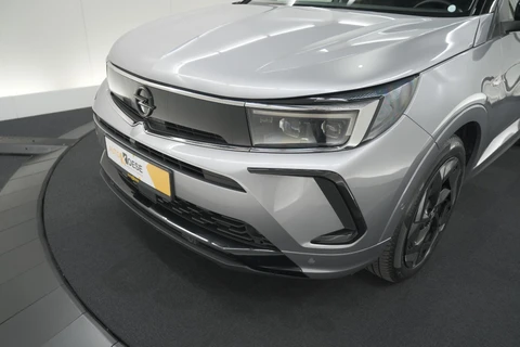 Opel Grandland 1.6 Turbo Plug-In Hybrid 4x4 GSe | Elektrische Kofferklep | Adaptieve Cruise Control | Camera | Alcantara Pakket