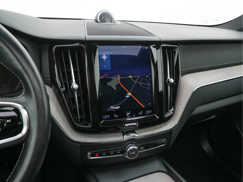 Volvo XC60 – foto 15