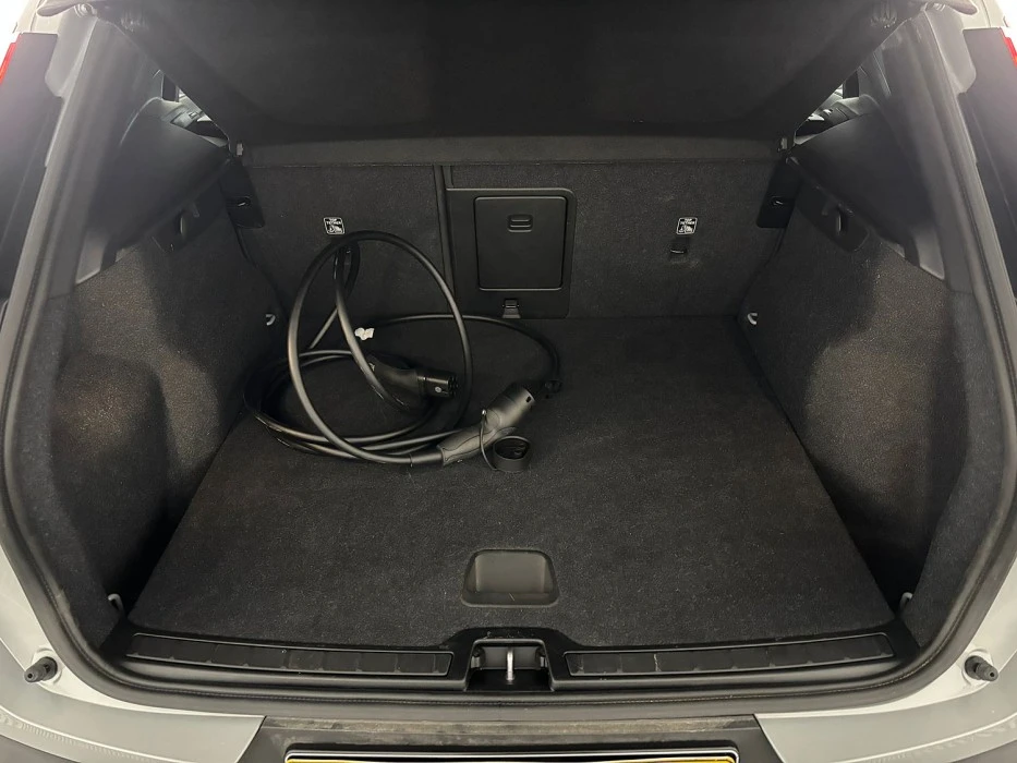 Volvo EX40 – foto 11