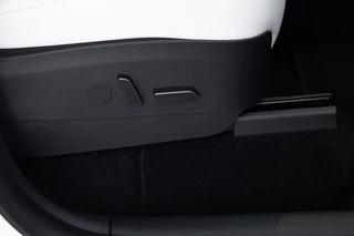 Tesla Model Y – thumbnail 13