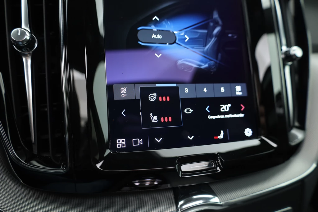 Volvo XC60 – foto 30