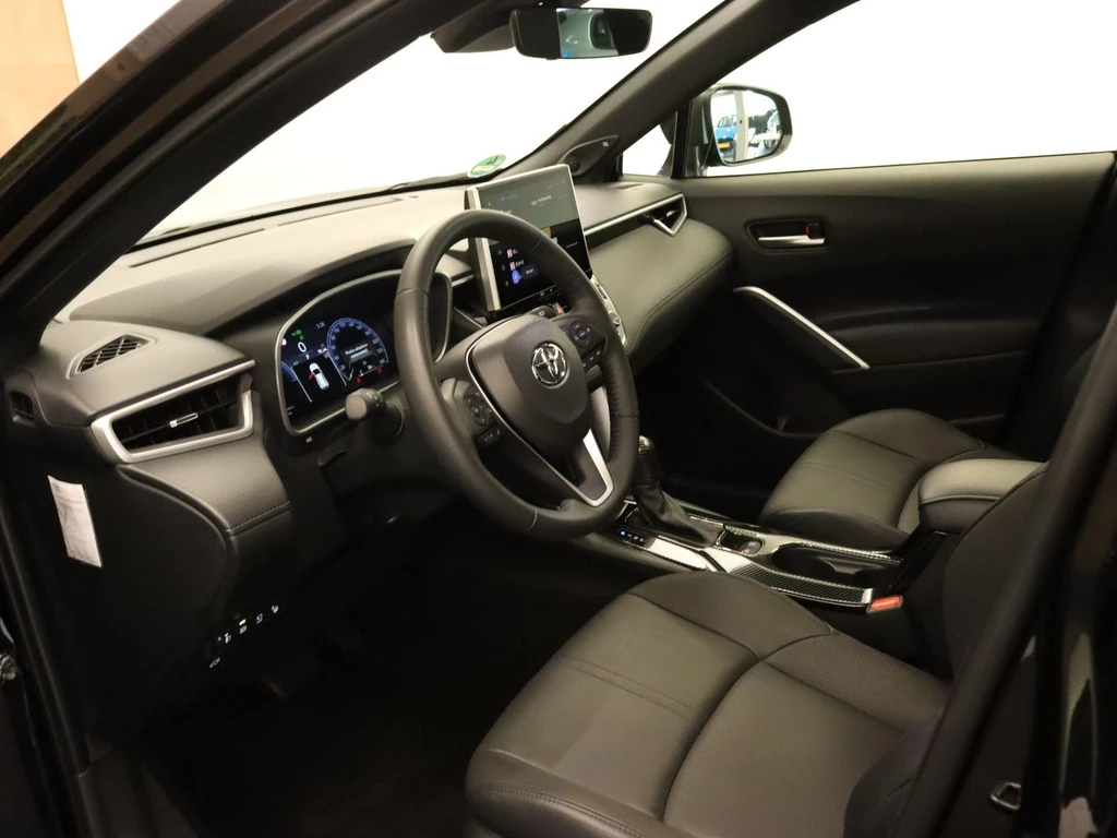 Toyota Corolla Cross – foto 11