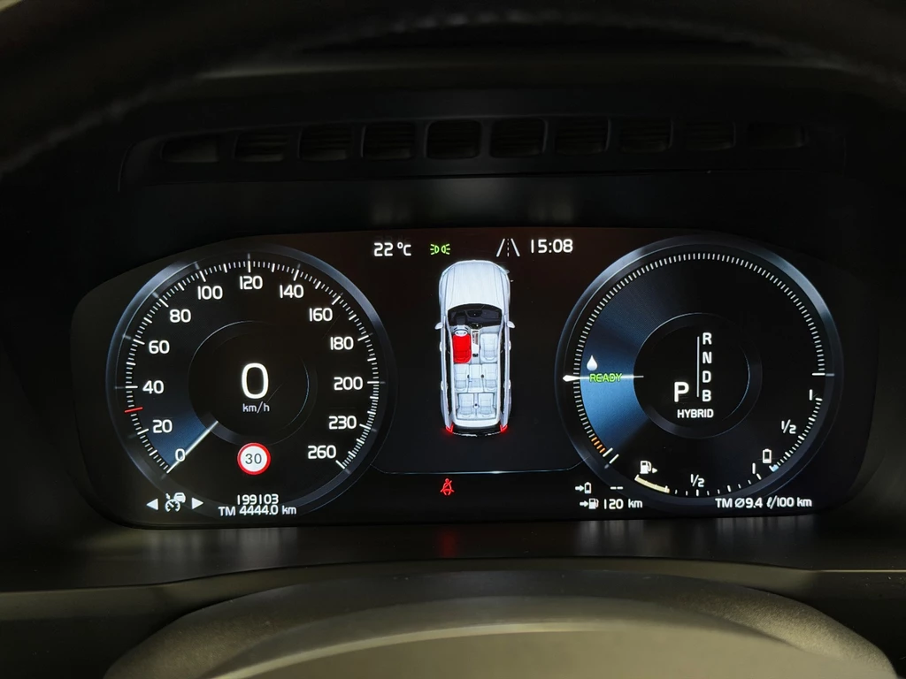 Volvo XC90 – foto 32