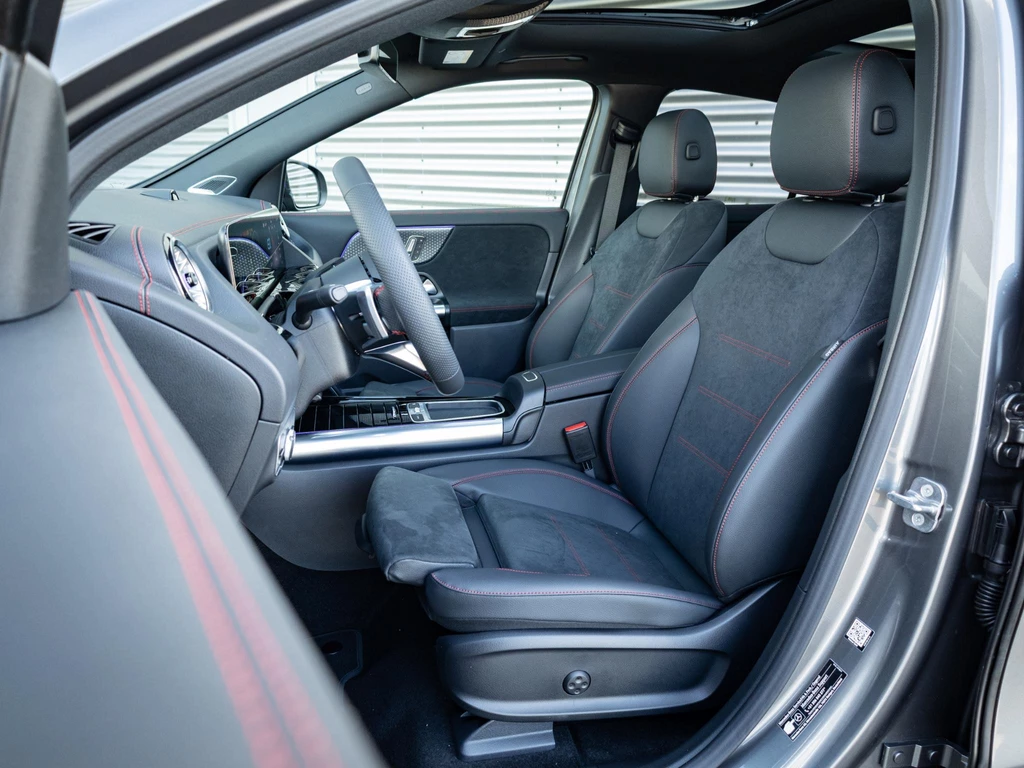 Mercedes-Benz EQA – foto 9