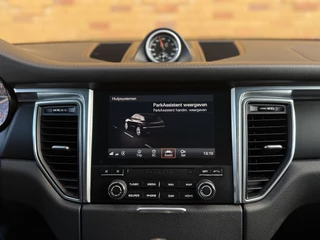 Porsche Macan – thumbnail 54