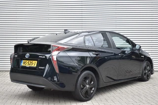 Toyota Prius – thumbnail 4