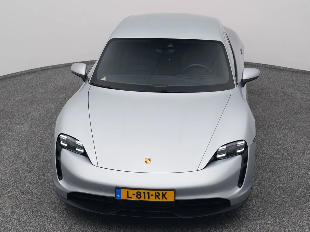 Porsche Taycan – foto 16