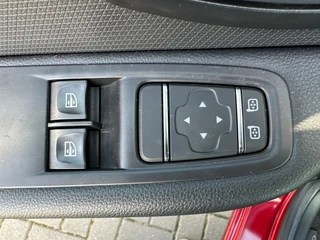 Renault Clio – thumbnail 29