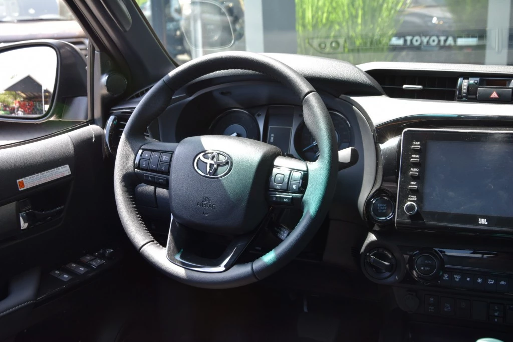 Toyota Hilux – foto 14