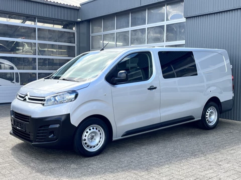 Citroën Jumpy 2.0 HDI 120 DC XL Marge BTW en BPM vrij!! Airco Cruise controle Trekhaak 2500kg Navigatiesysteem 5-Persoons Parkeerhulp achter Apple carplay 1e eigenaar Euro 6 Bpm en Btw vrij voor particulier gebruik !!