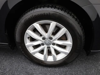 Volkswagen Passat – thumbnail 33