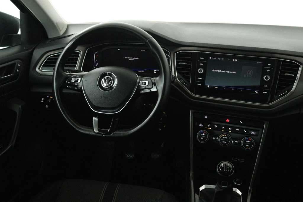 Volkswagen T-Roc – foto 10