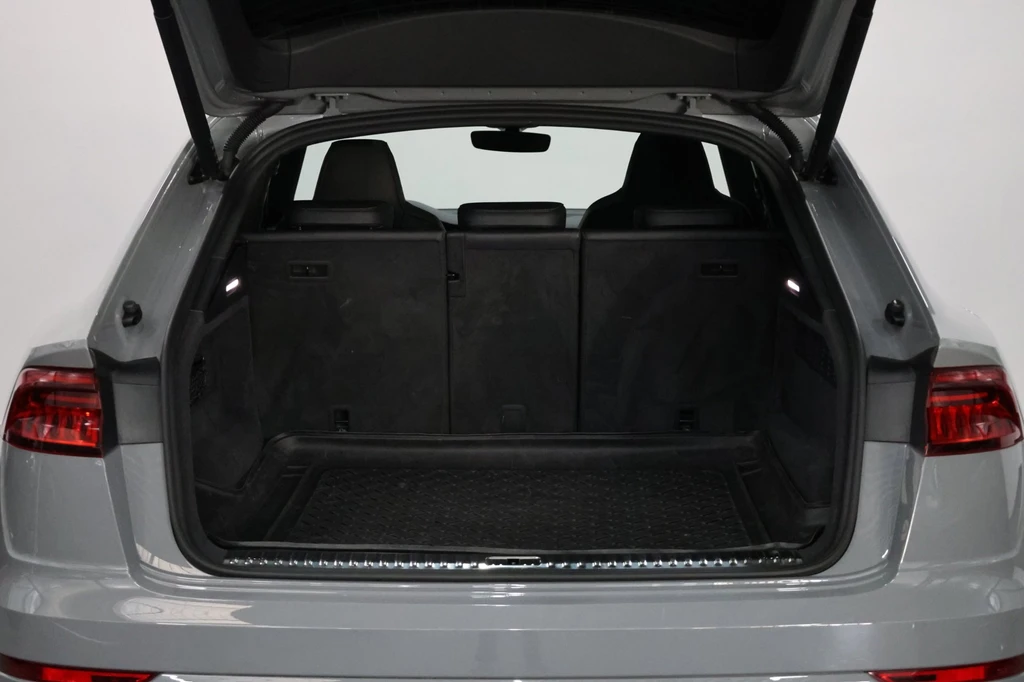 Audi Q8 – foto 33
