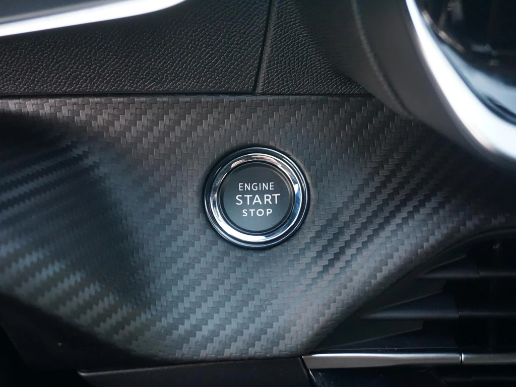Peugeot 208 – foto 24