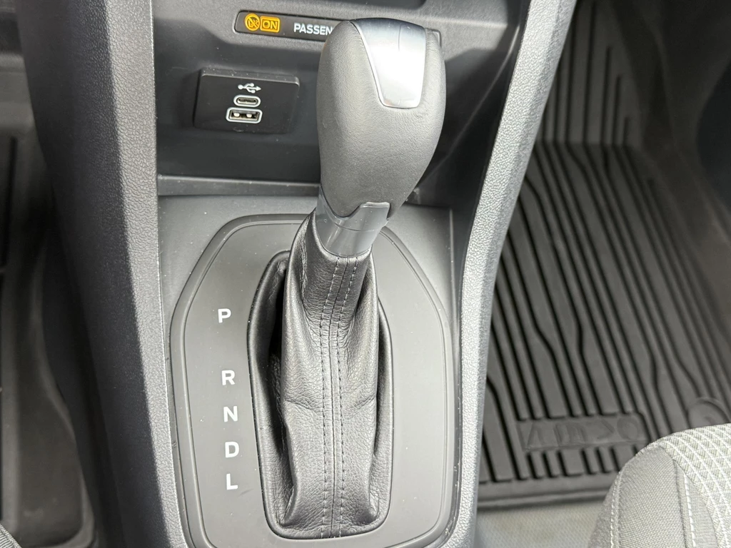 Ford Transit Courier – foto 22