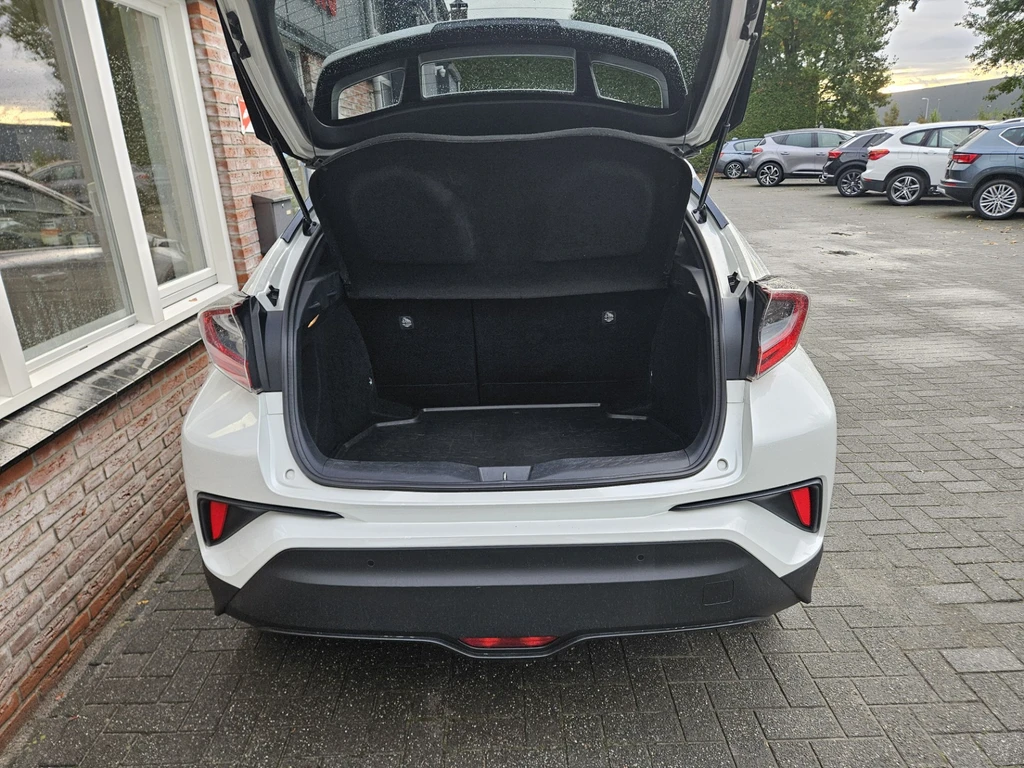 Toyota C-HR – foto 36