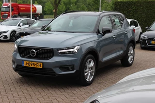 Volvo XC40 – thumbnail 1