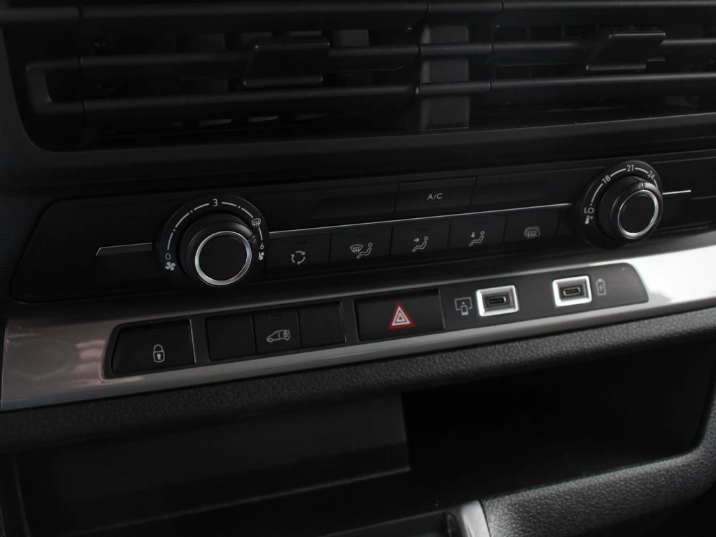Opel Vivaro – foto 21