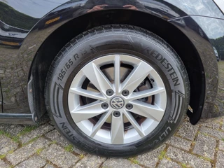 Volkswagen Golf – thumbnail 12
