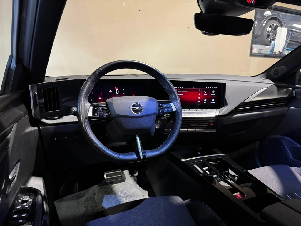 Opel Astra – foto 11