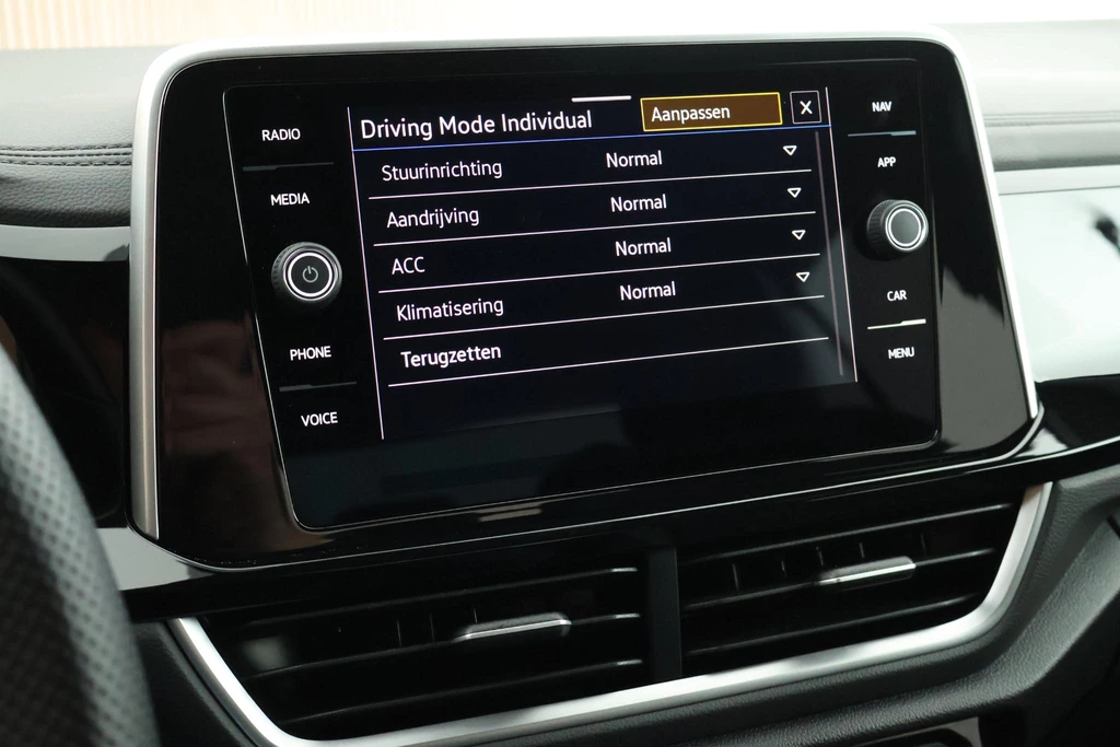 Volkswagen T-Roc – foto 34