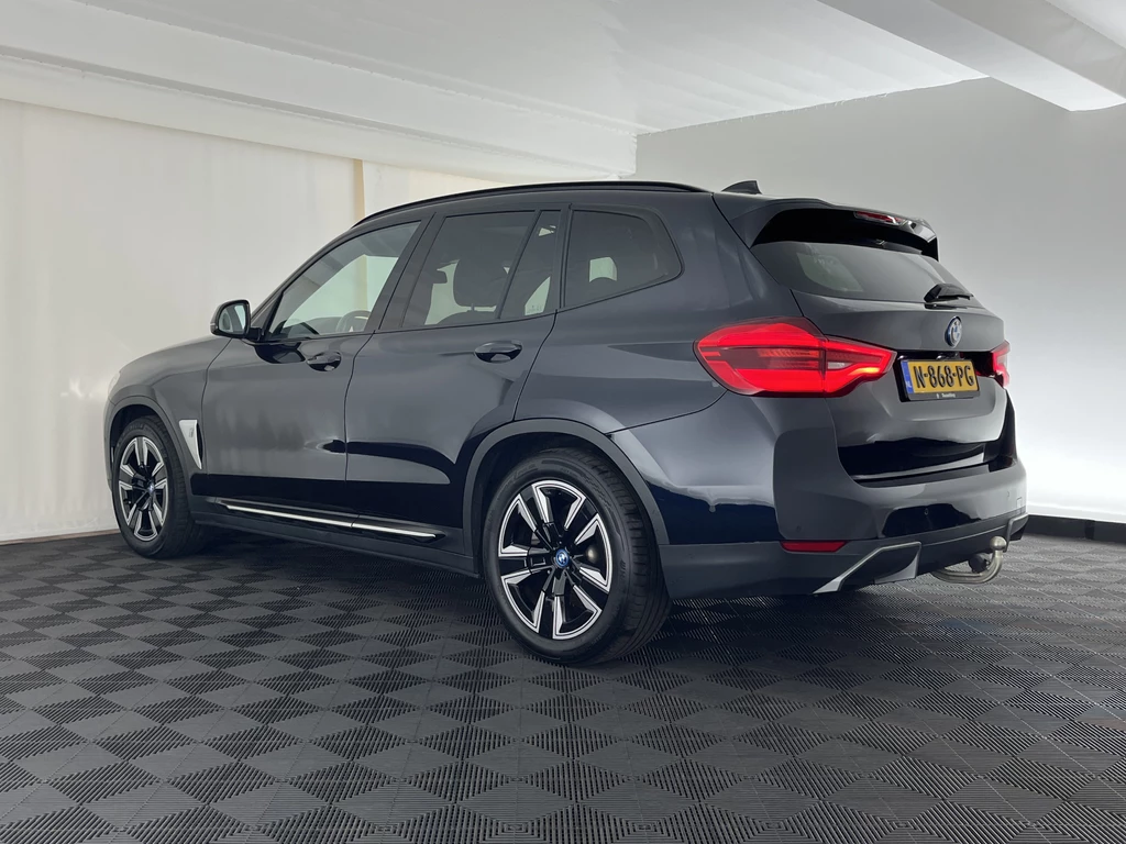 BMW iX3 – foto 2