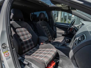 Volkswagen Golf – thumbnail 12