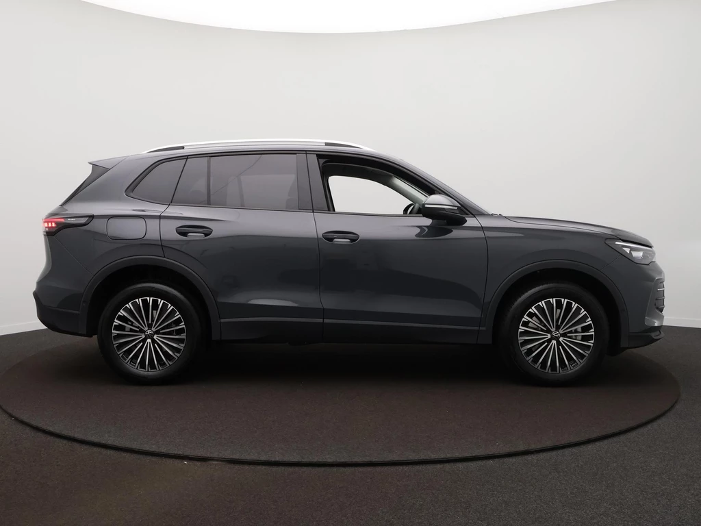Volkswagen Tiguan – foto 8