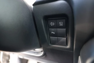 Toyota Land Cruiser – thumbnail 17