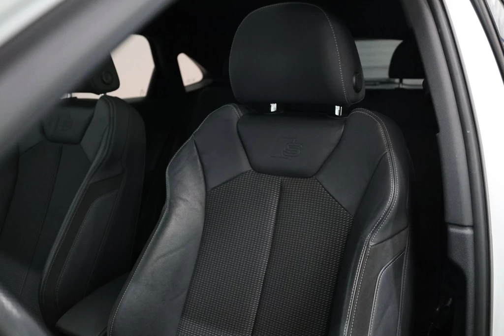 Audi Q3 – foto 11