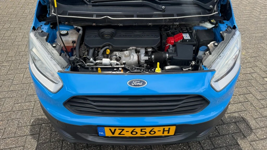 Ford Transit Courier – foto 17
