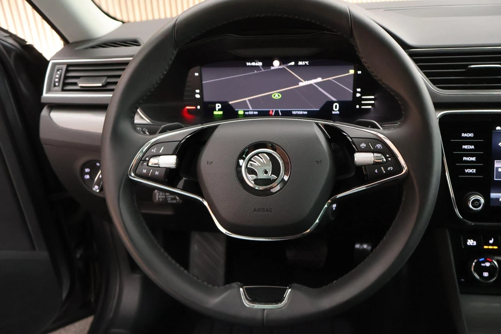 Škoda Superb – foto 18