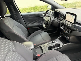 Ford Focus – thumbnail 27