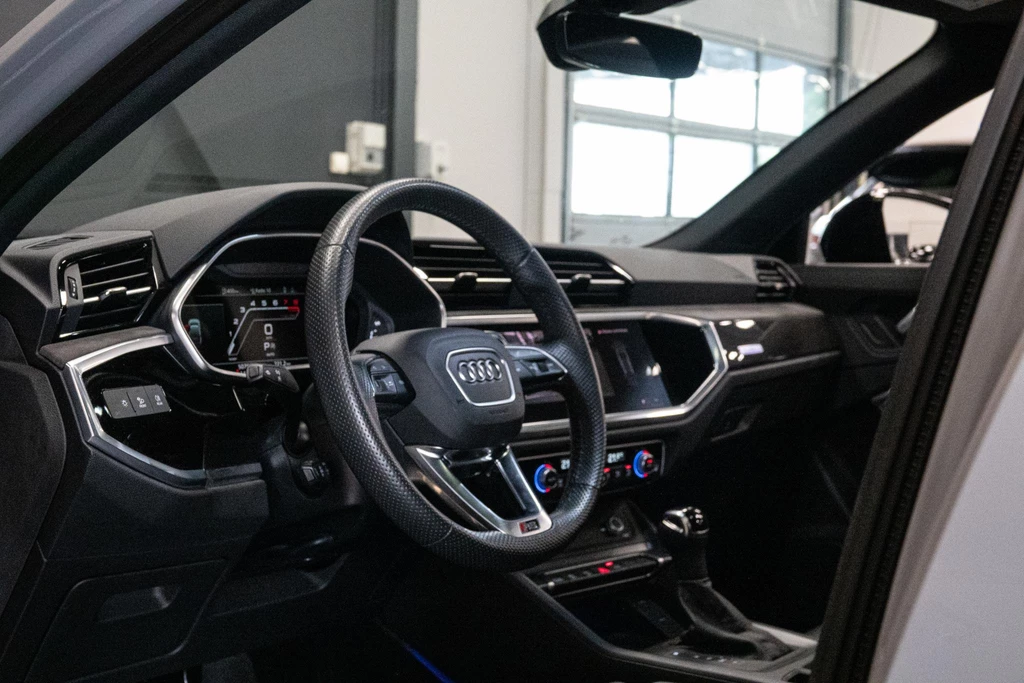 Audi Q3 – foto 22