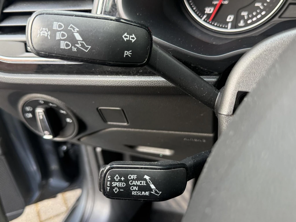 SEAT Leon – foto 28