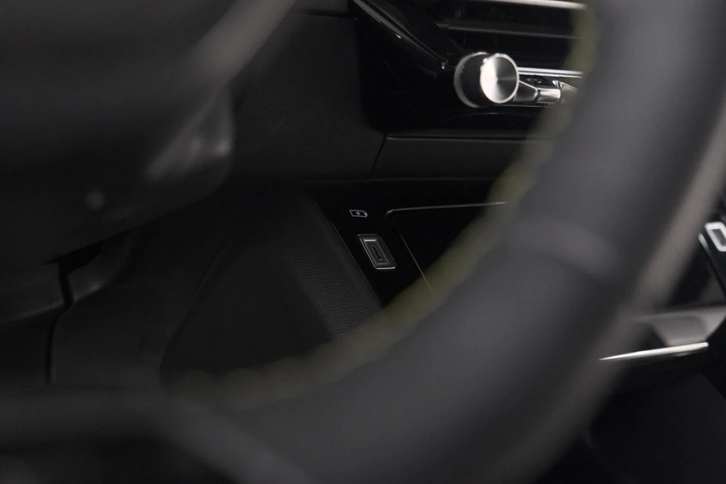 Peugeot 208 – foto 49