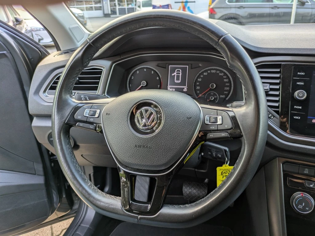 Volkswagen T-Roc – foto 17