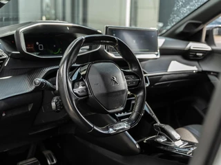 Peugeot 208 – thumbnail 9